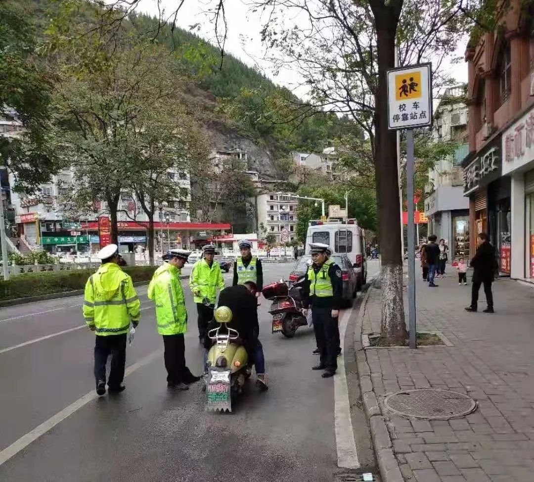 重慶：未上(shàng)牌電動自(zì)行車禁止上(shàng)路，交巡警将持續開(kāi)展整治行動