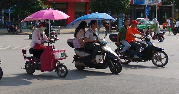 青海：明(míng)年1月1日起，青海電動自(zì)行車要上(shàng)牌啦